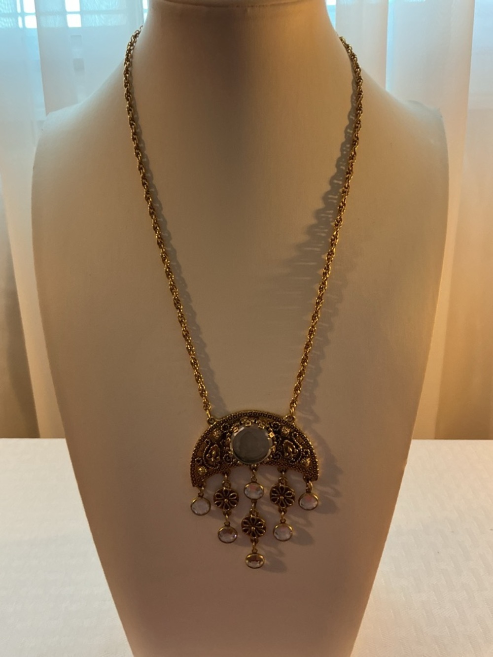 Goldette Necklace with Glass Intaglio Vintage (1960s-1970s) Antique Gold Tone